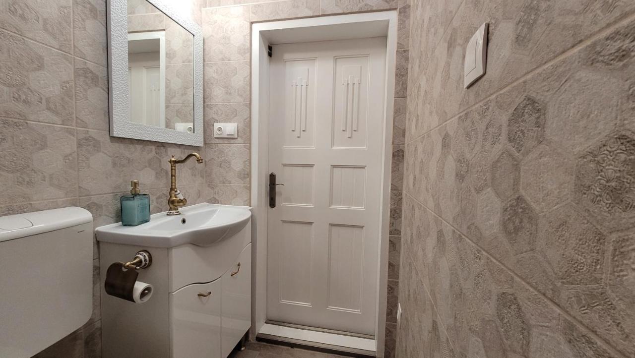 Glamour Apartman 久洛 外观 照片