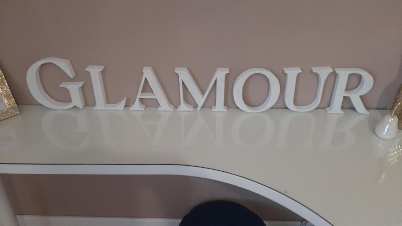 Glamour Apartman 久洛 外观 照片