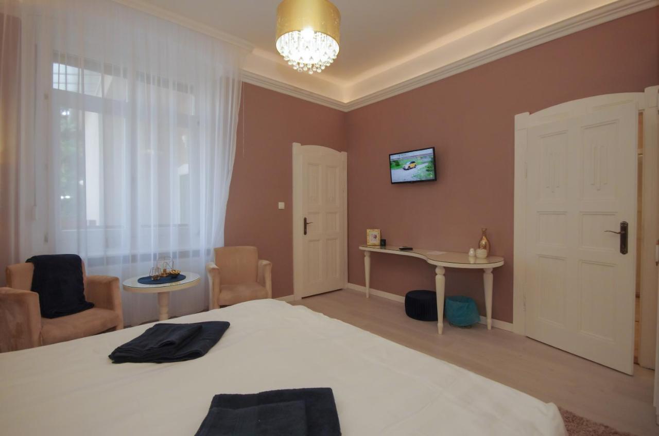 Glamour Apartman 久洛 外观 照片